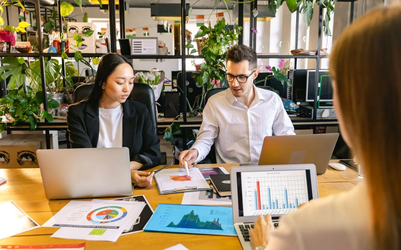 Commercial — Centralisation des données clients